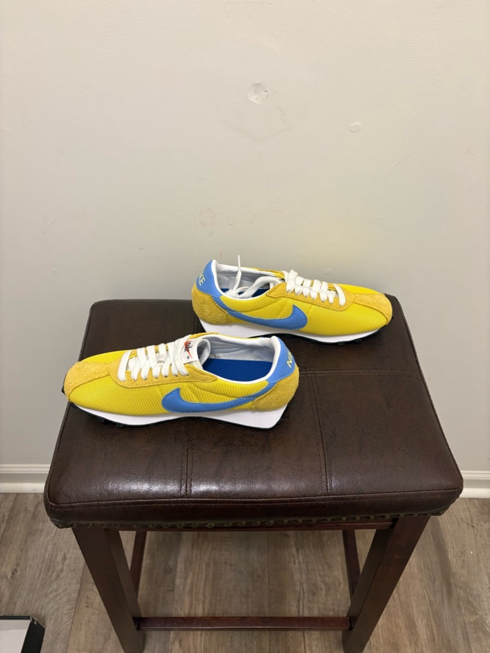 Nike Yellow and University Blue LD-1000 Sneakers .Women’s size 7 /Mens size 5.5 - Picture 6 of 8